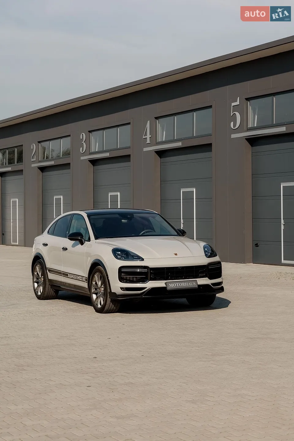 Porsche Cayenne, 2022