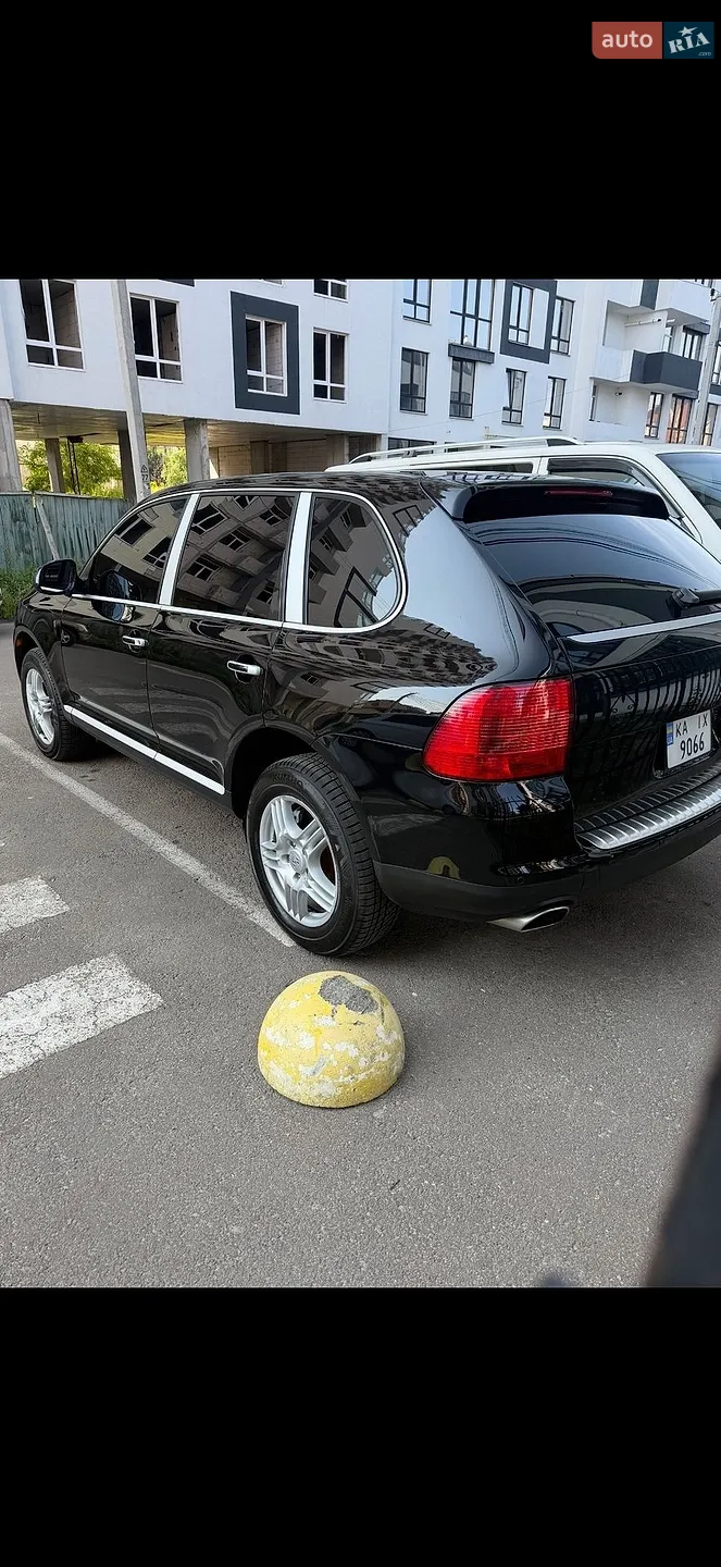 Porsche Cayenne, 2004