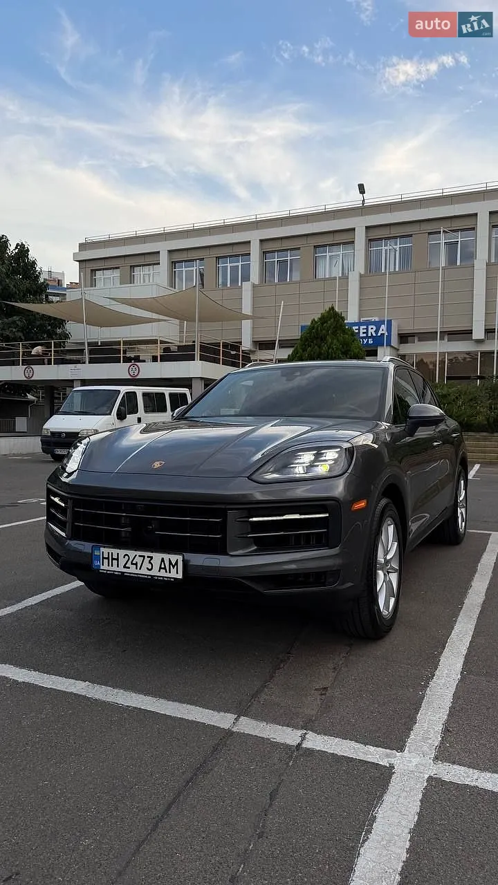 Porsche Cayenne, 2025