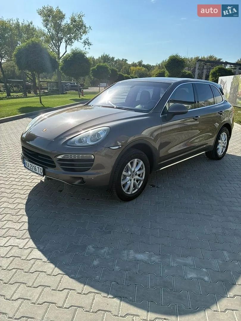 Porsche Cayenne, 2012