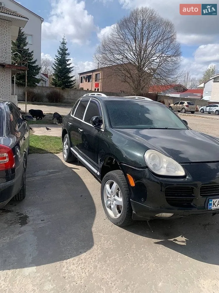 Porsche Cayenne, 2005