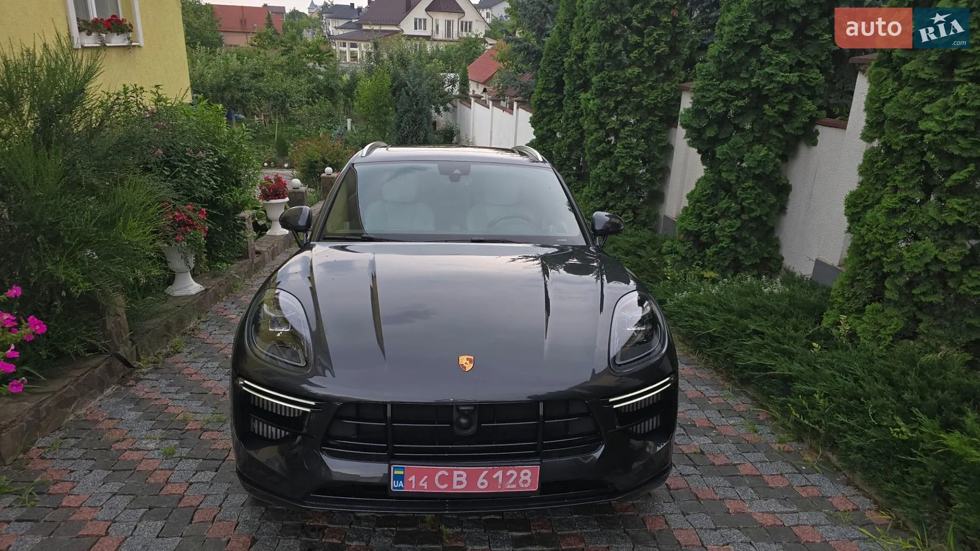 Porsche Macan, 2021
