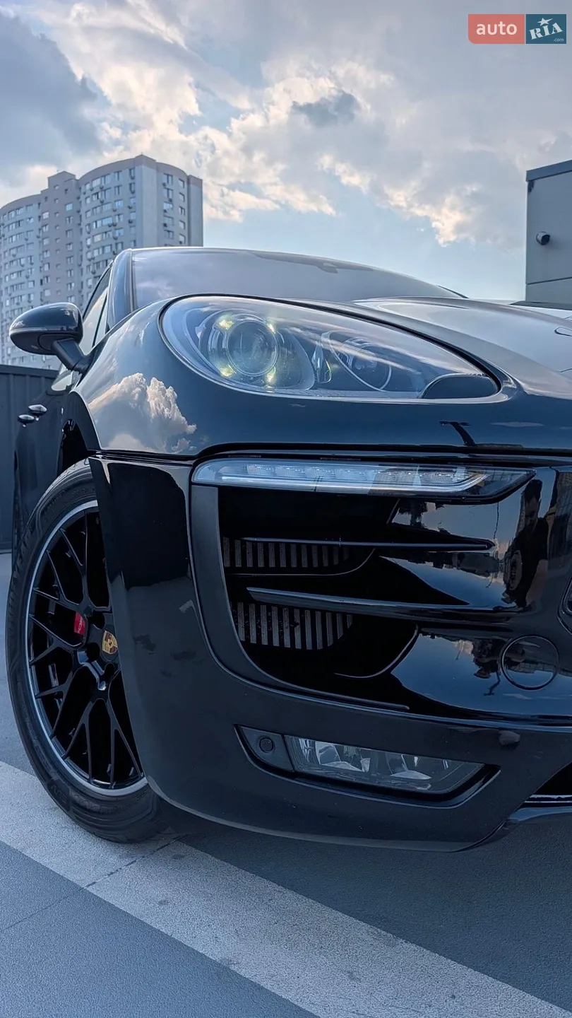 Porsche Macan, 2016