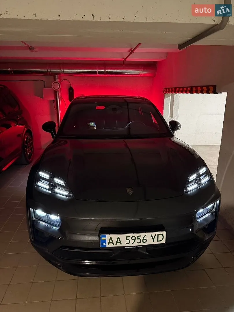 Porsche Macan, 2024