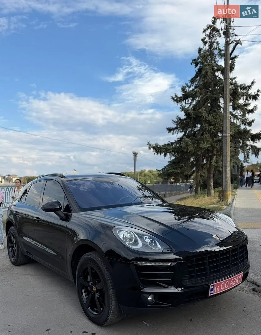 Porsche Macan, 2018