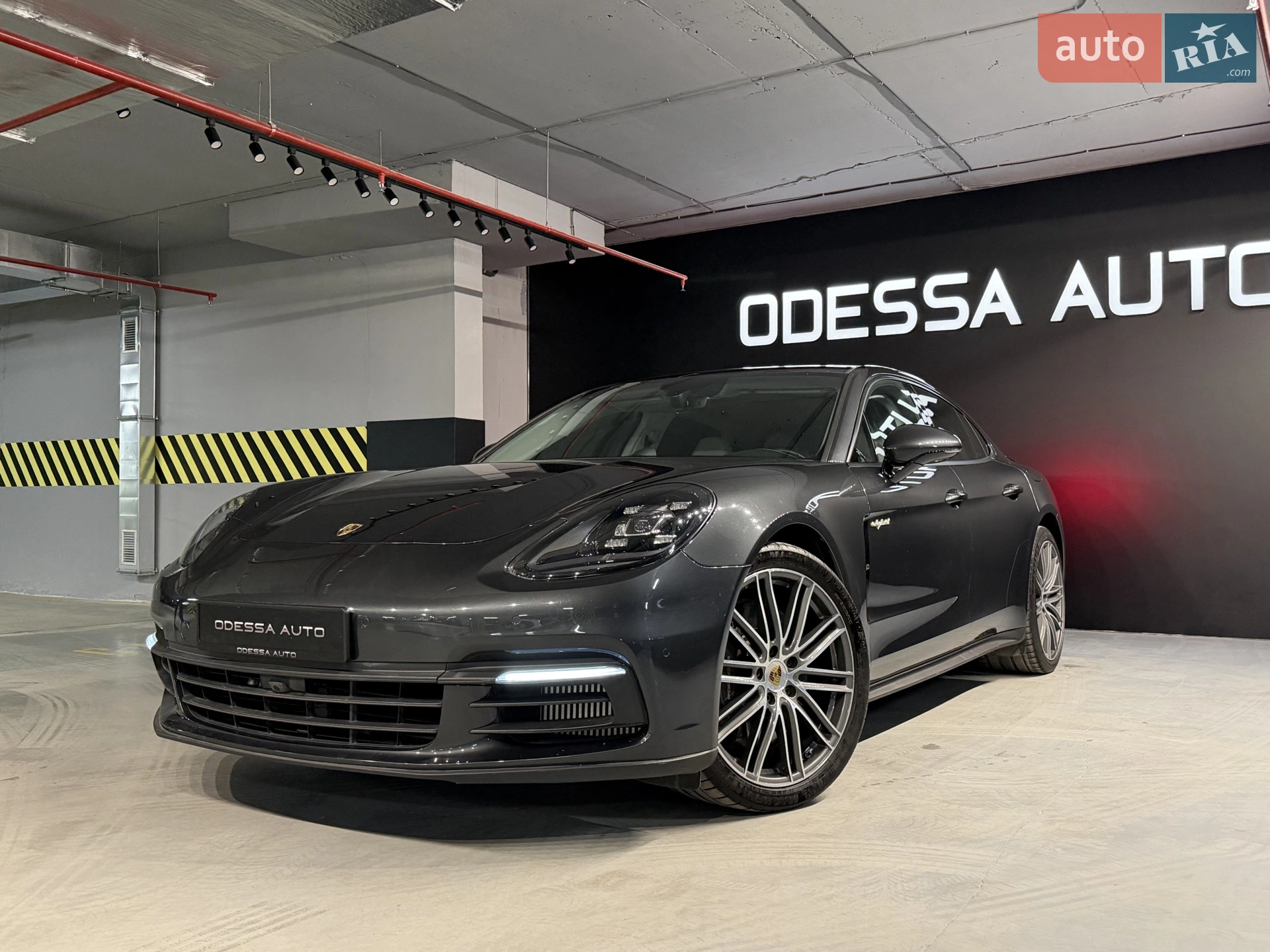 Porsche Panamera, 2018