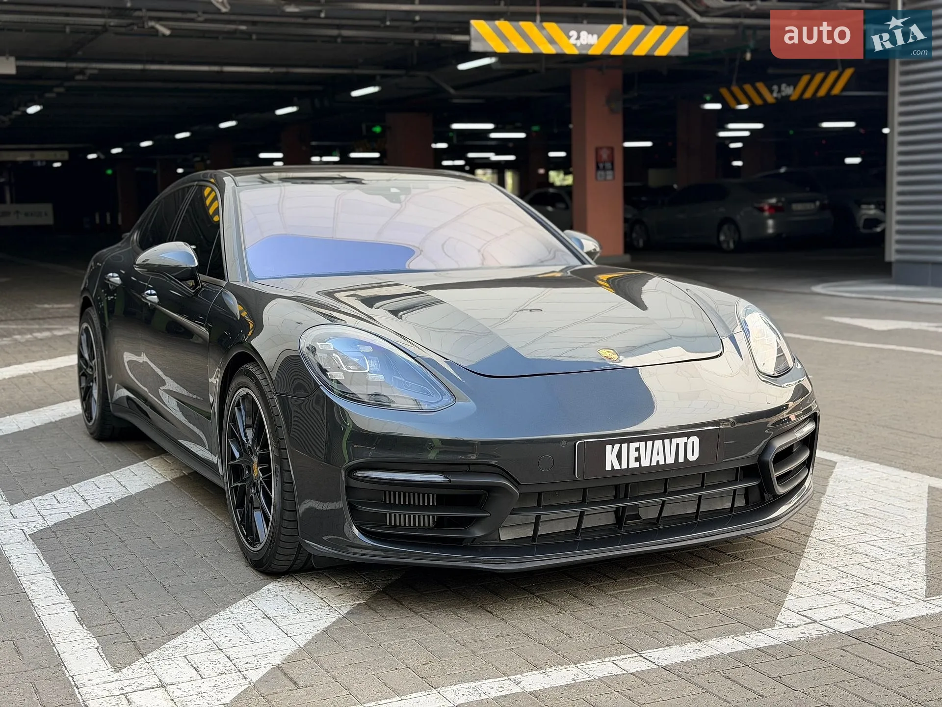Porsche Panamera, 2021