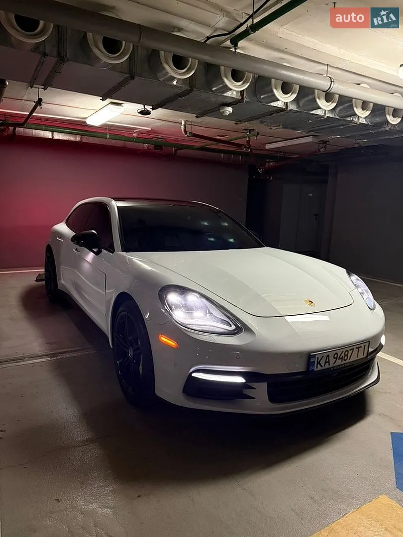 Porsche Panamera, 2017