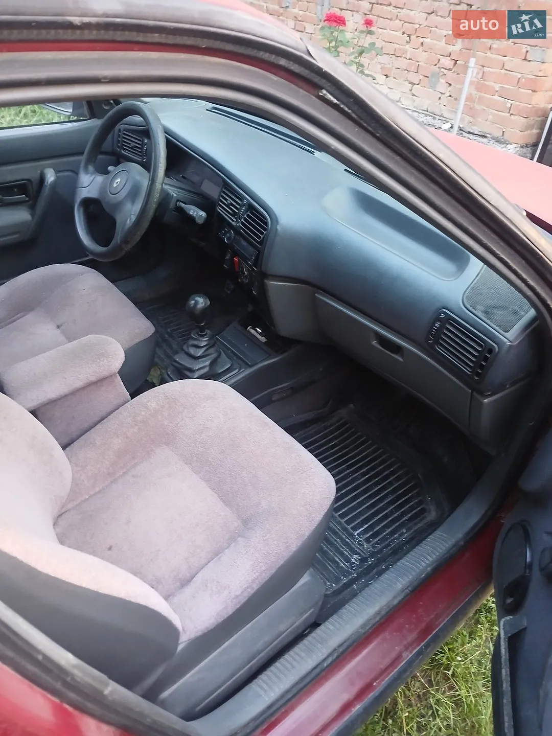 Renault 19, 1992