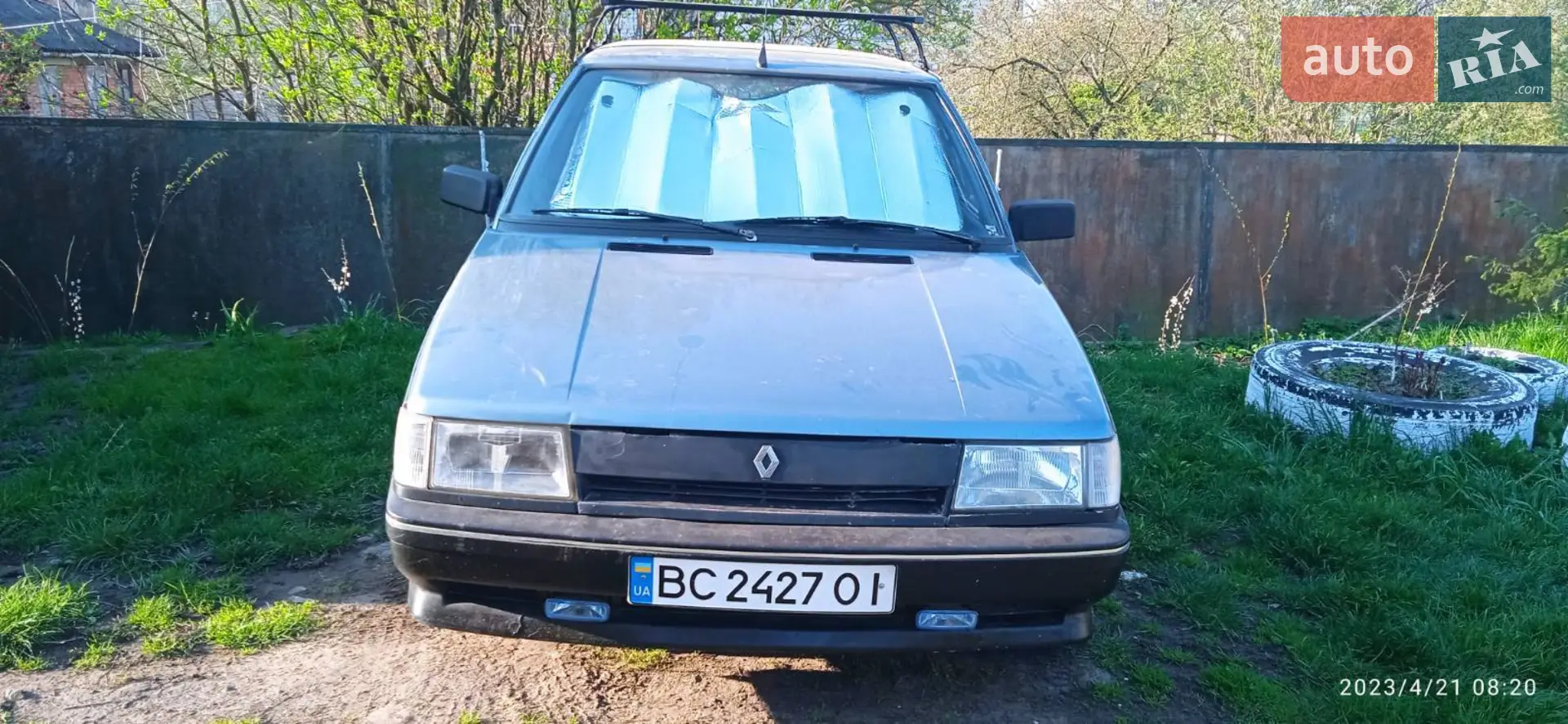 Renault 9, 1988