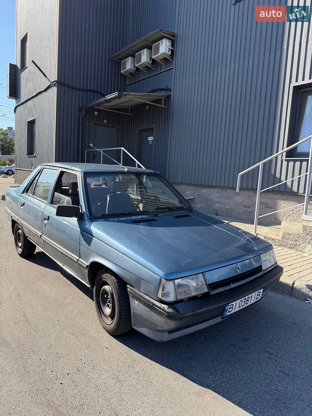 Renault 9, 1987