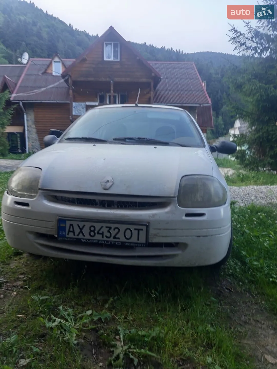 Renault Clio Symbol, 2002