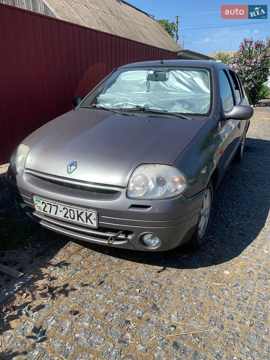 Renault Clio Symbol, 2001