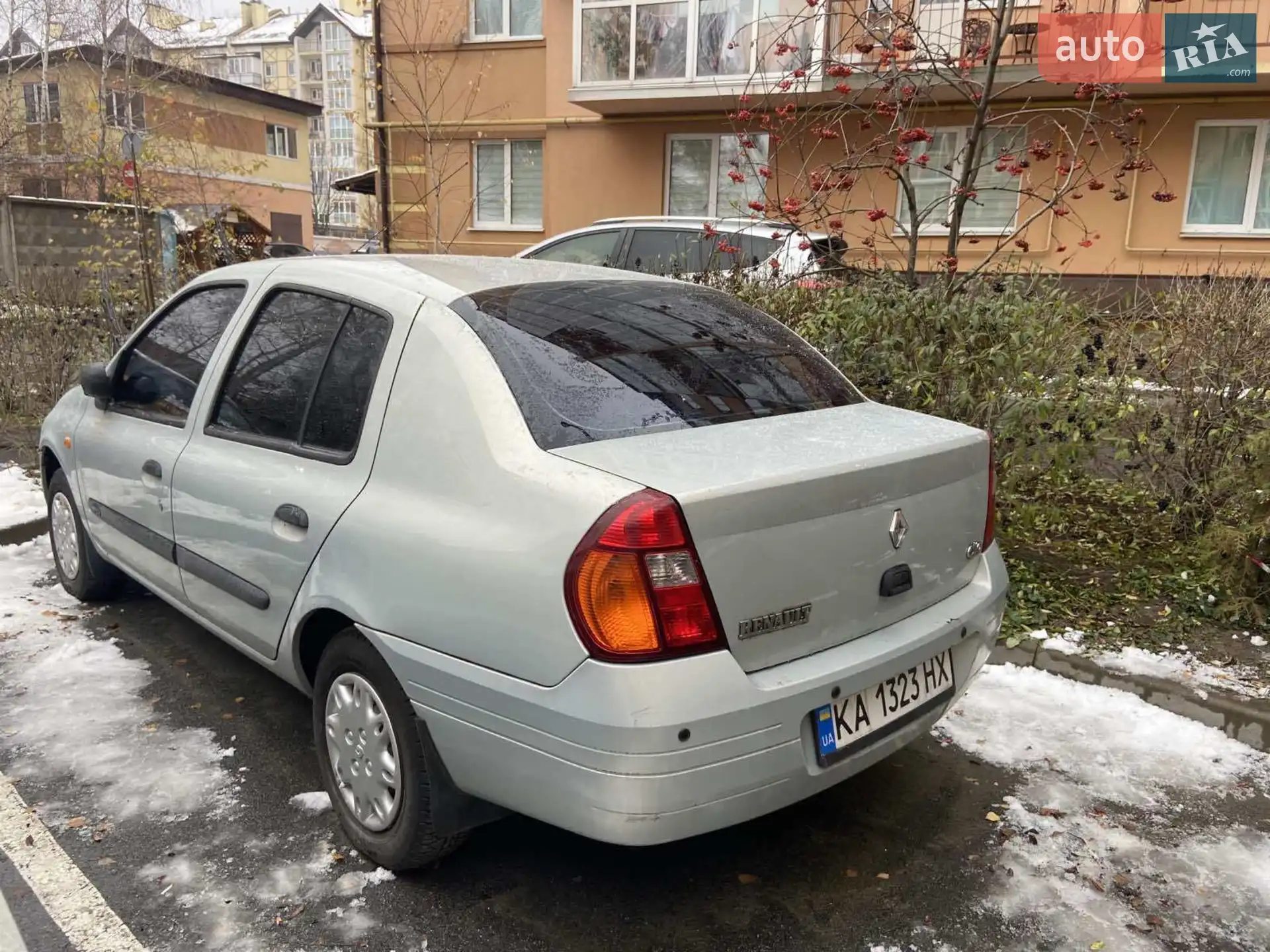 Renault Clio, 2001
