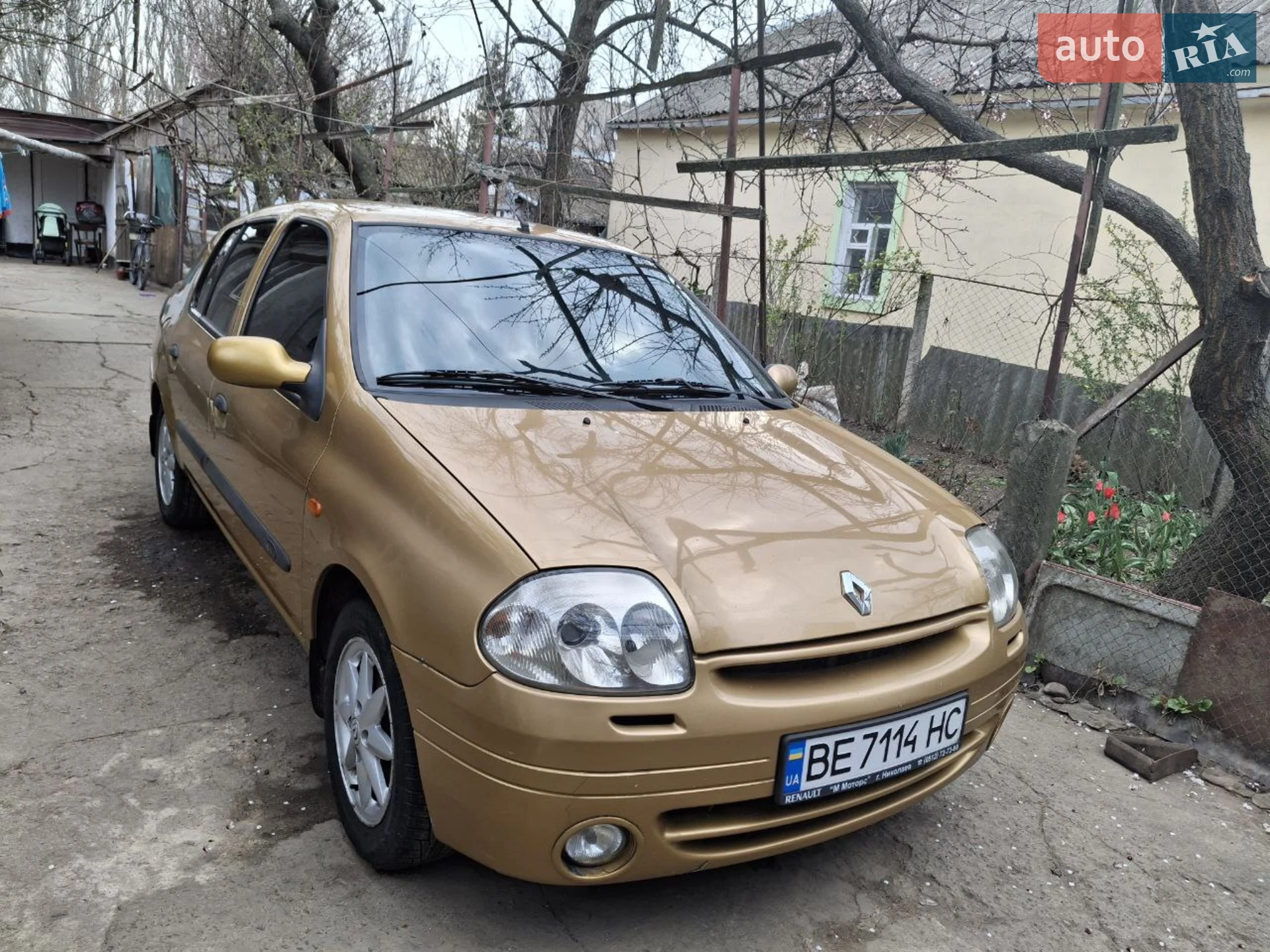 Renault Clio, 2001