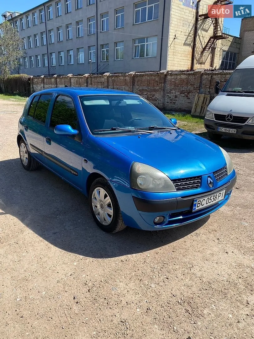 Renault Clio, 2003