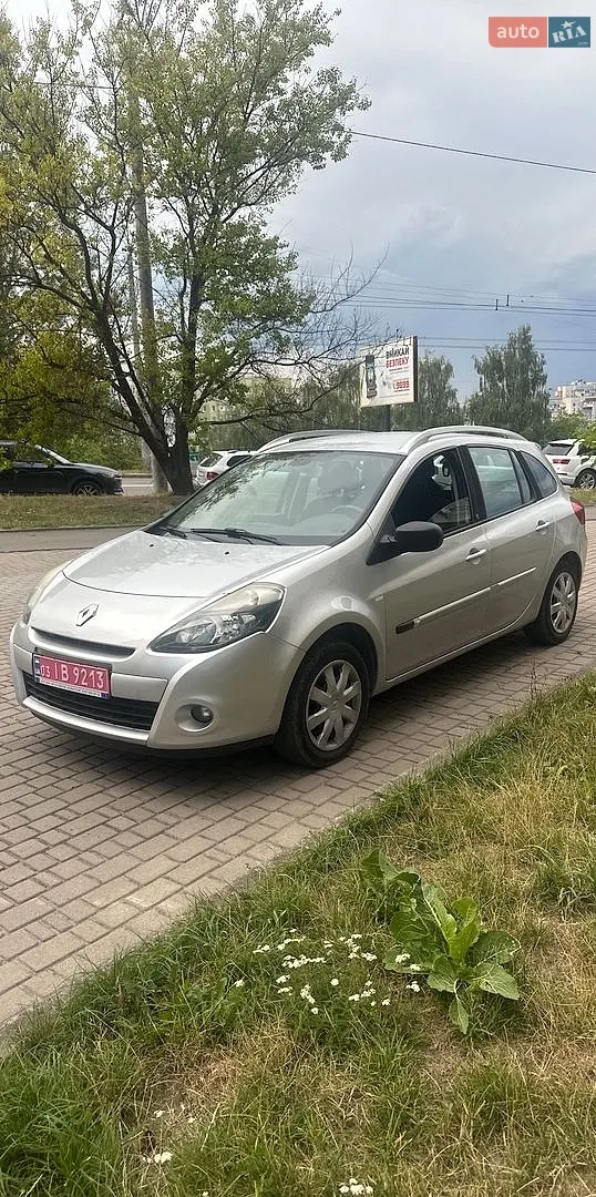 Renault Clio, 2011