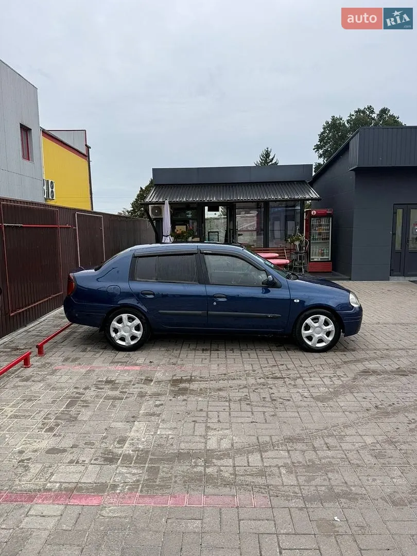 Renault Clio, 2001