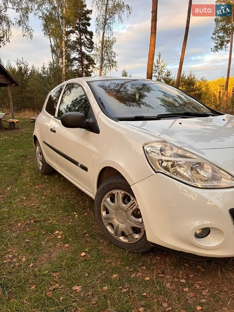 Renault Clio, 2011