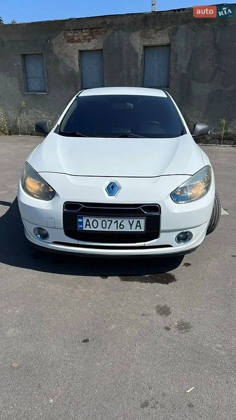 Renault Fluence Z.E. 2011 — 1