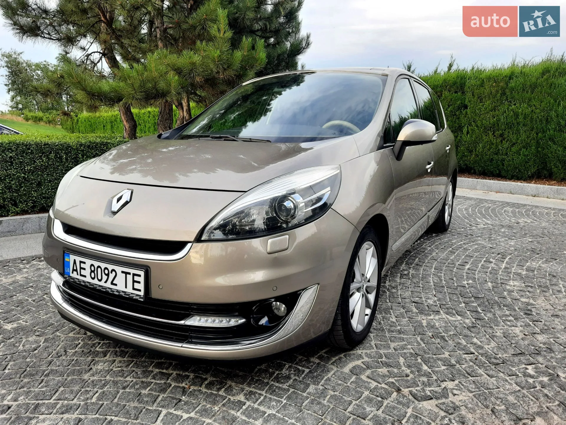 Renault Grand Scenic, 2012