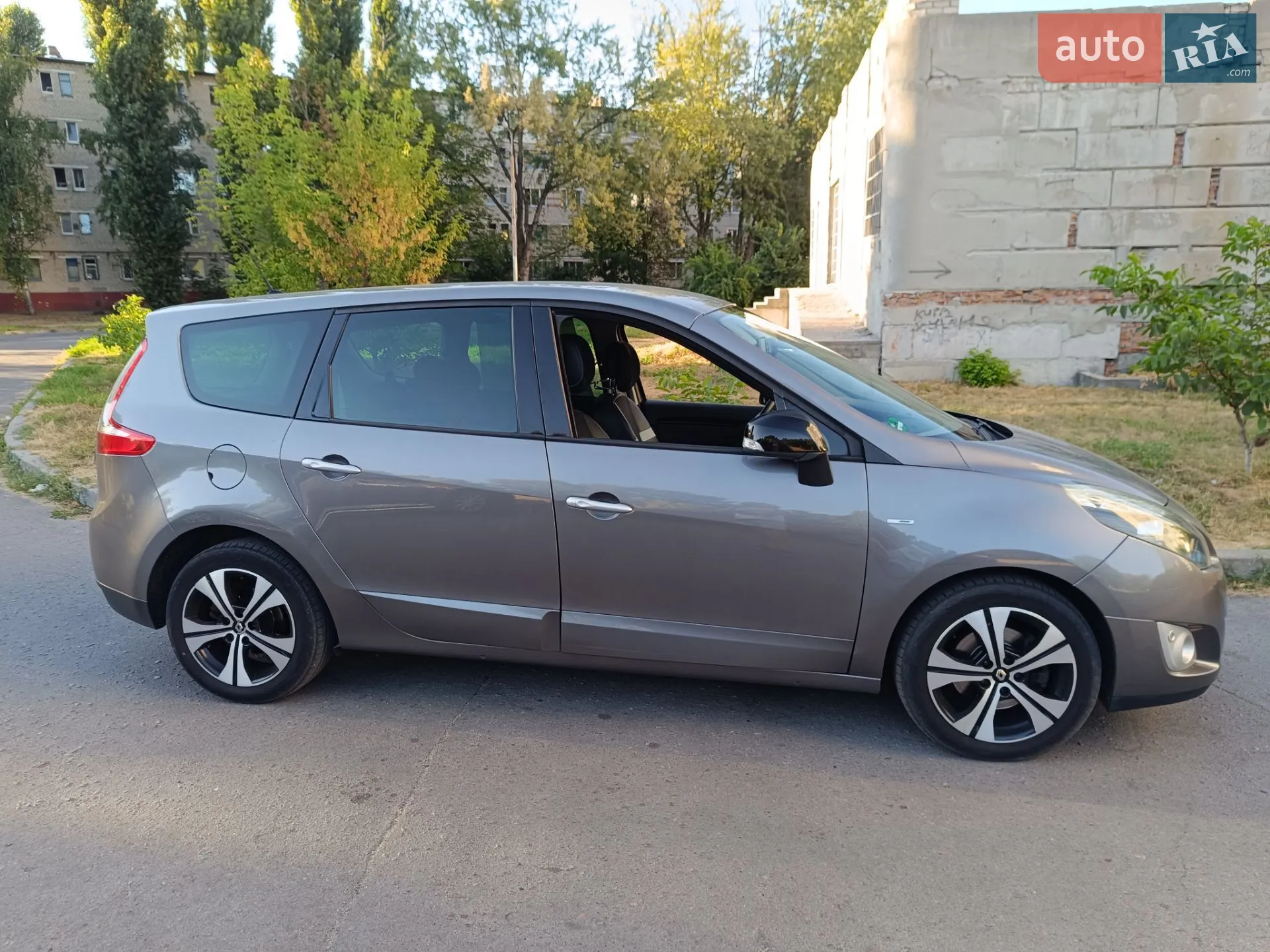 Renault Grand Scenic, 2011