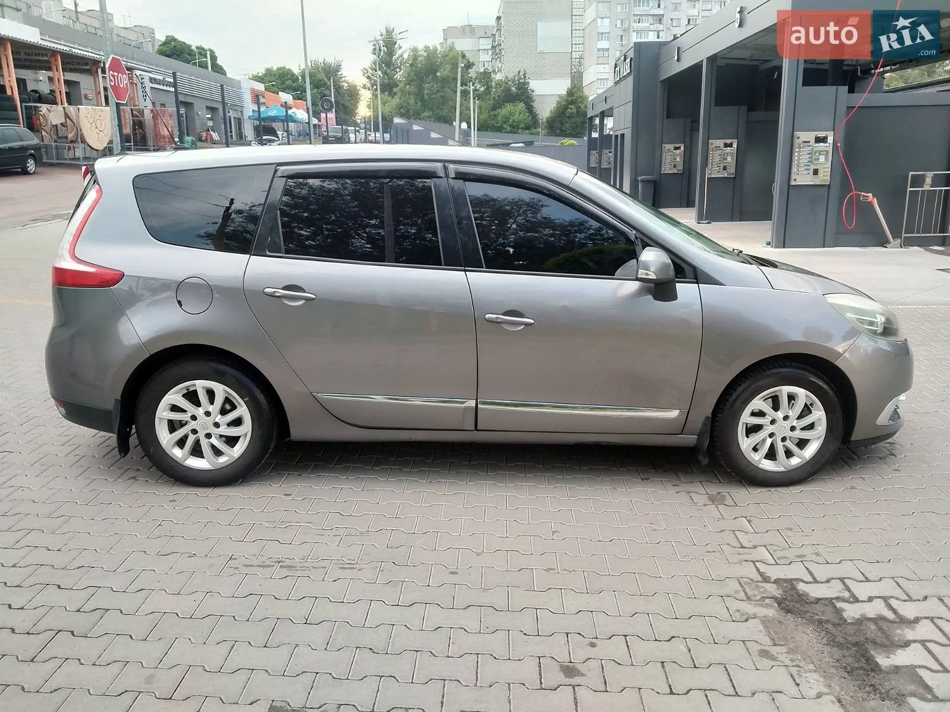 Renault Grand Scenic, 2013