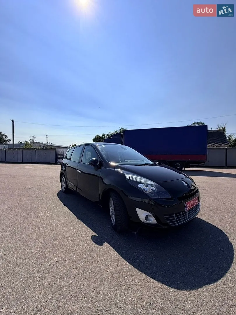 Renault Grand Scenic, 2011