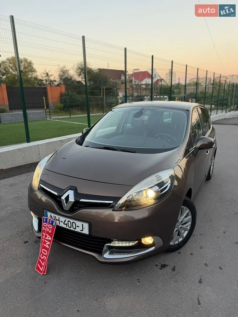 Renault Grand Scenic, 2013