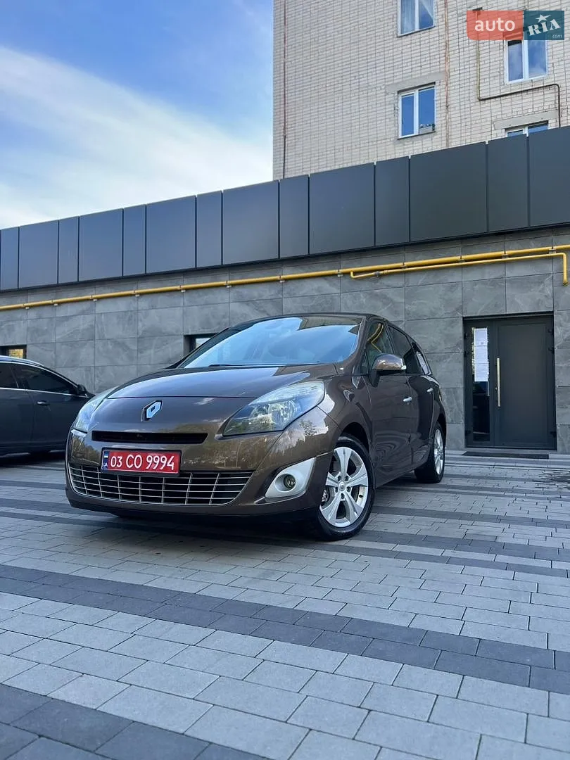 Renault Grand Scenic, 2011