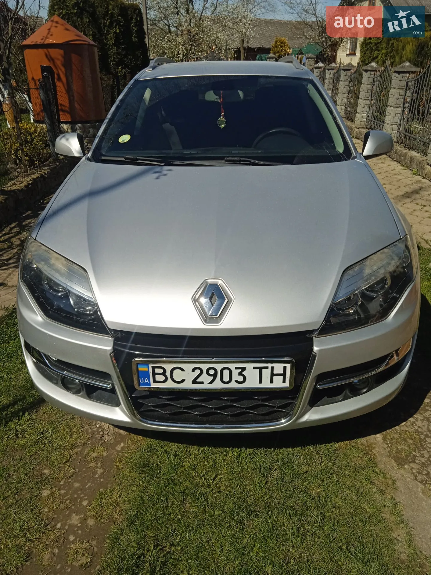 Renault Laguna, 2012