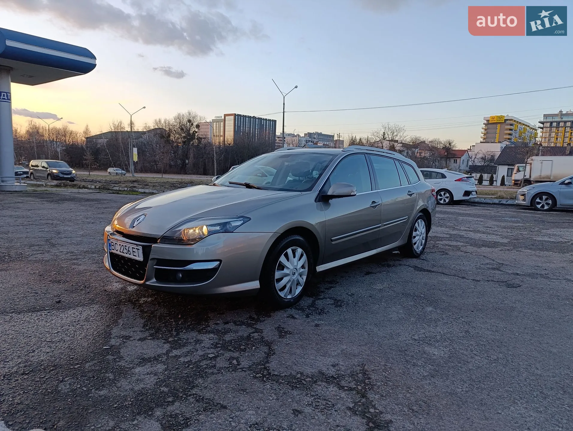 Renault Laguna, 2012