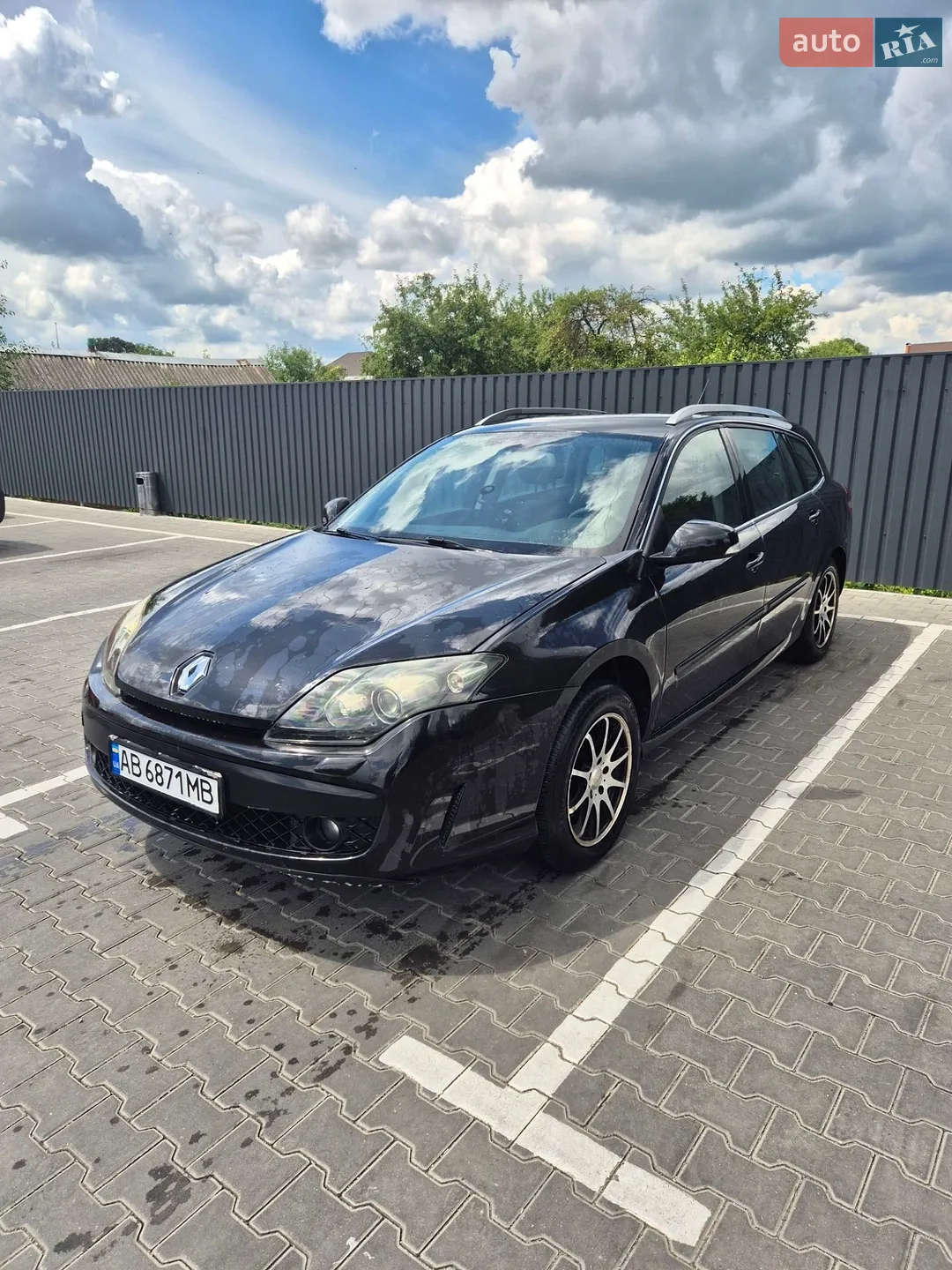 Renault Laguna, 2010