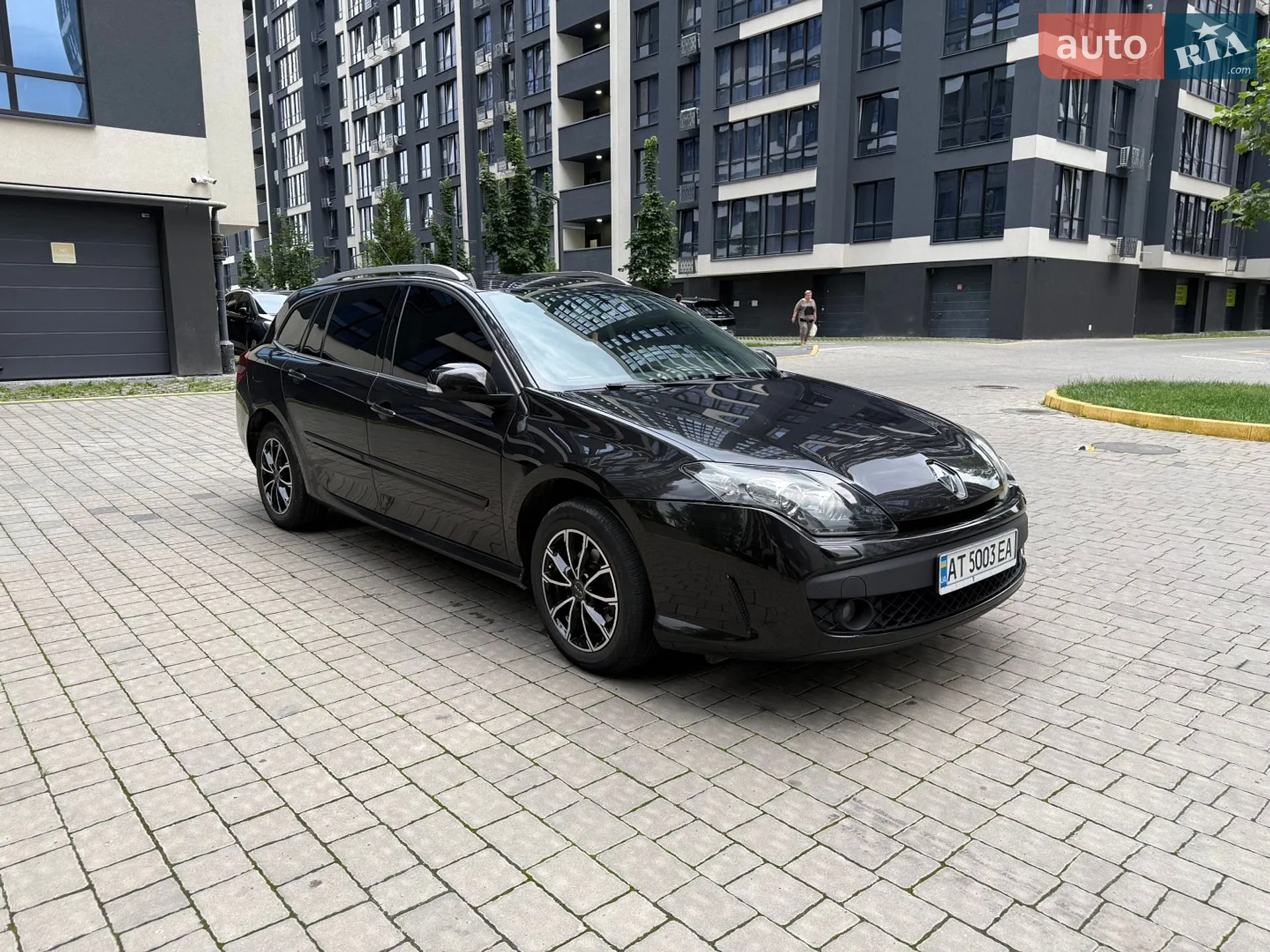 Renault Laguna, 2010