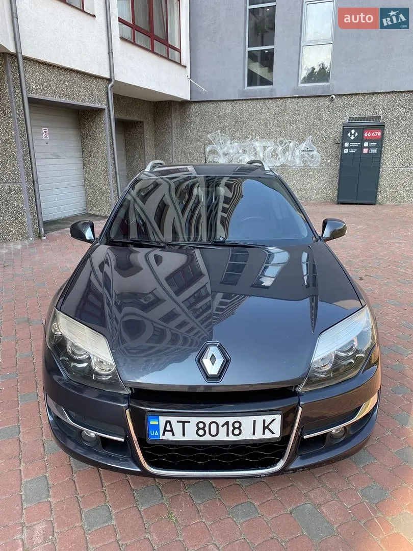 Renault Laguna, 2012