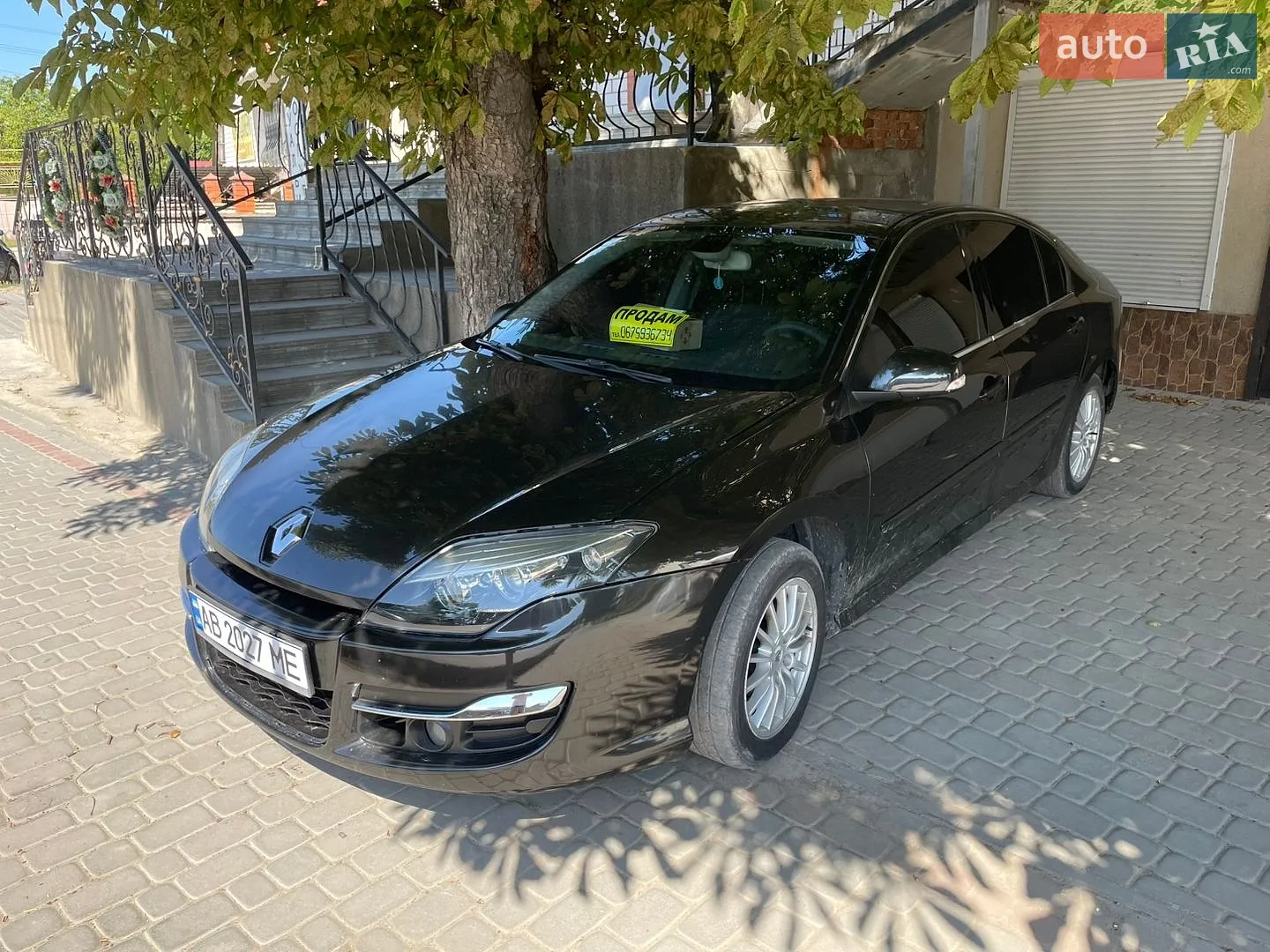 Renault Laguna, 2011