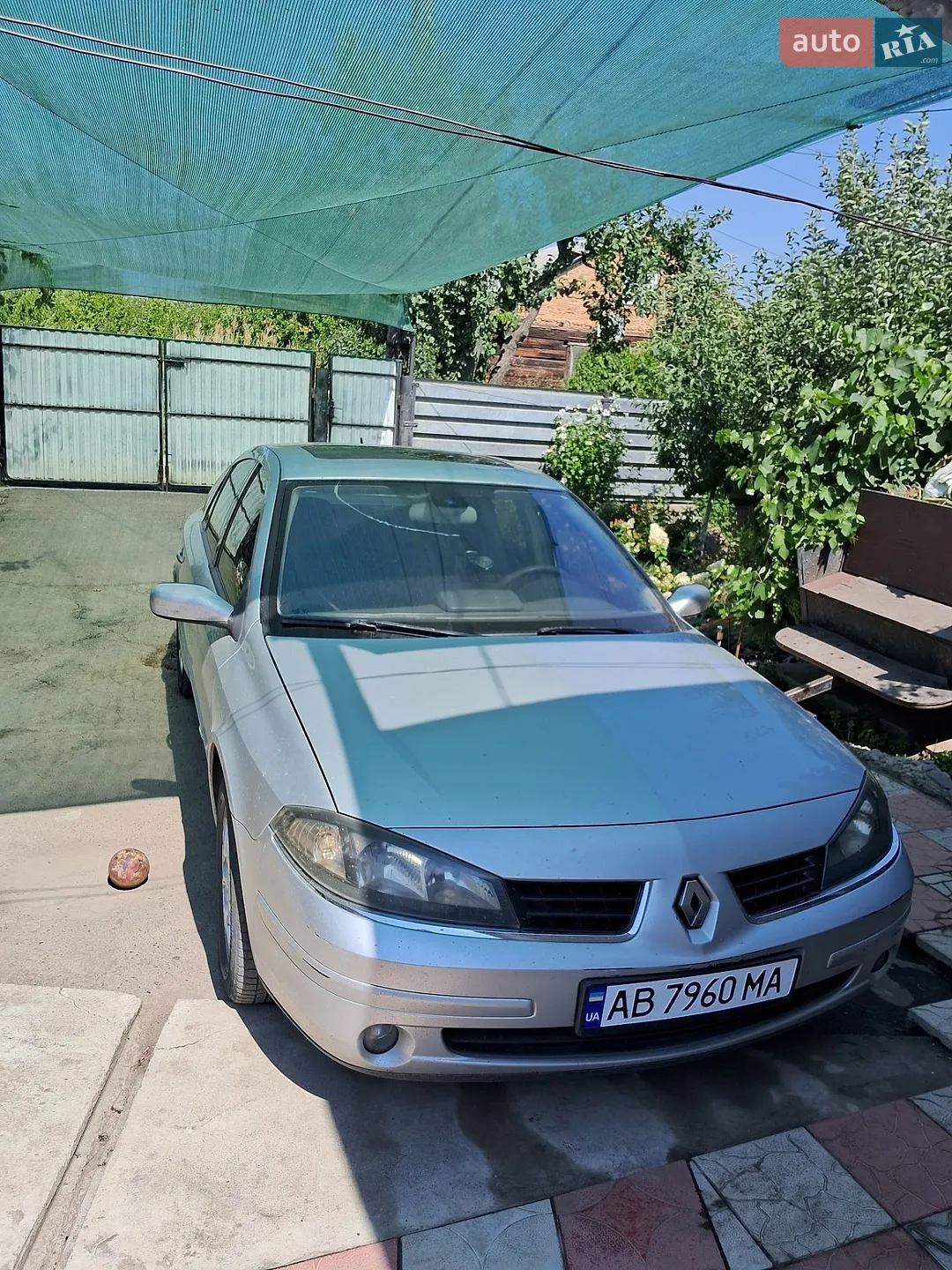 Renault Laguna, 2005