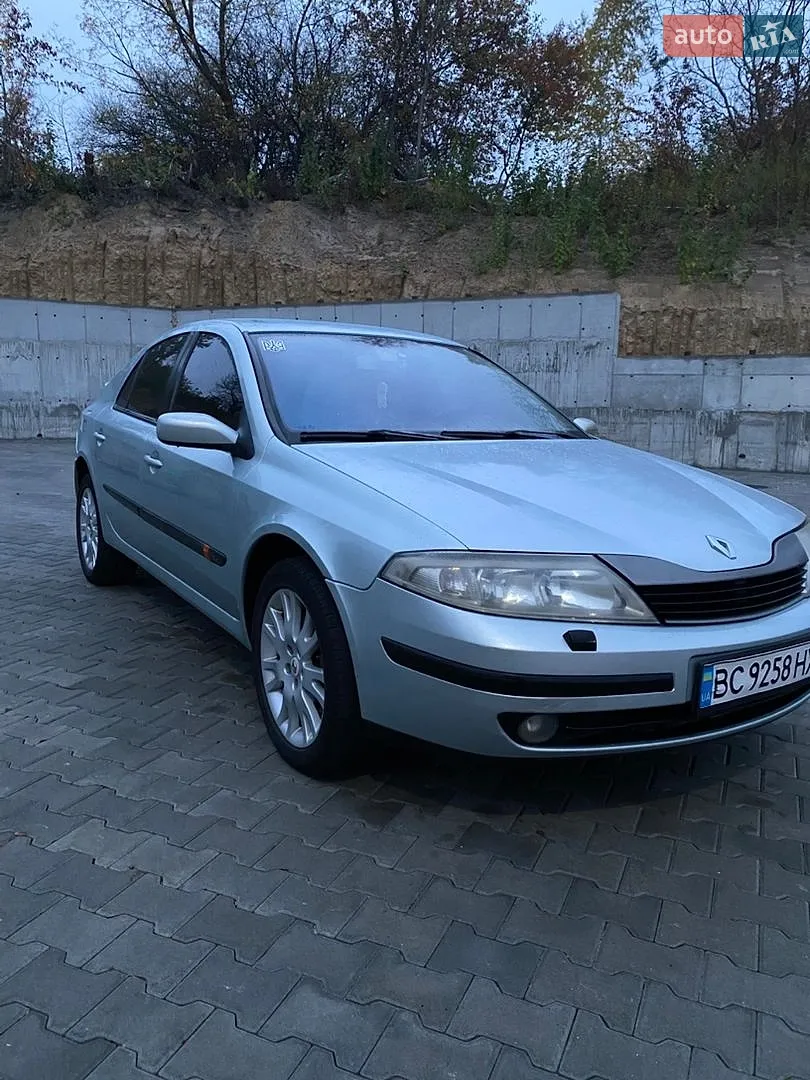 Renault Laguna, 2001