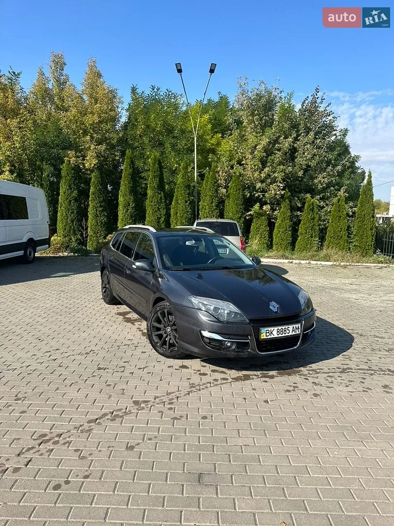 Renault Laguna, 2013