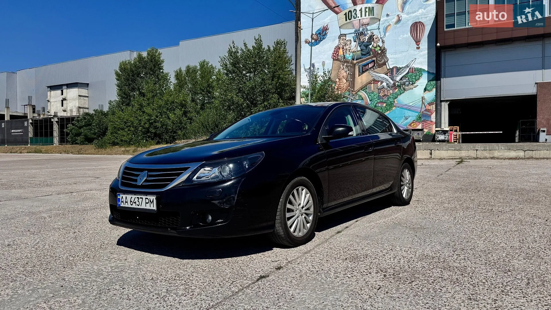 Renault Latitude, 2012
