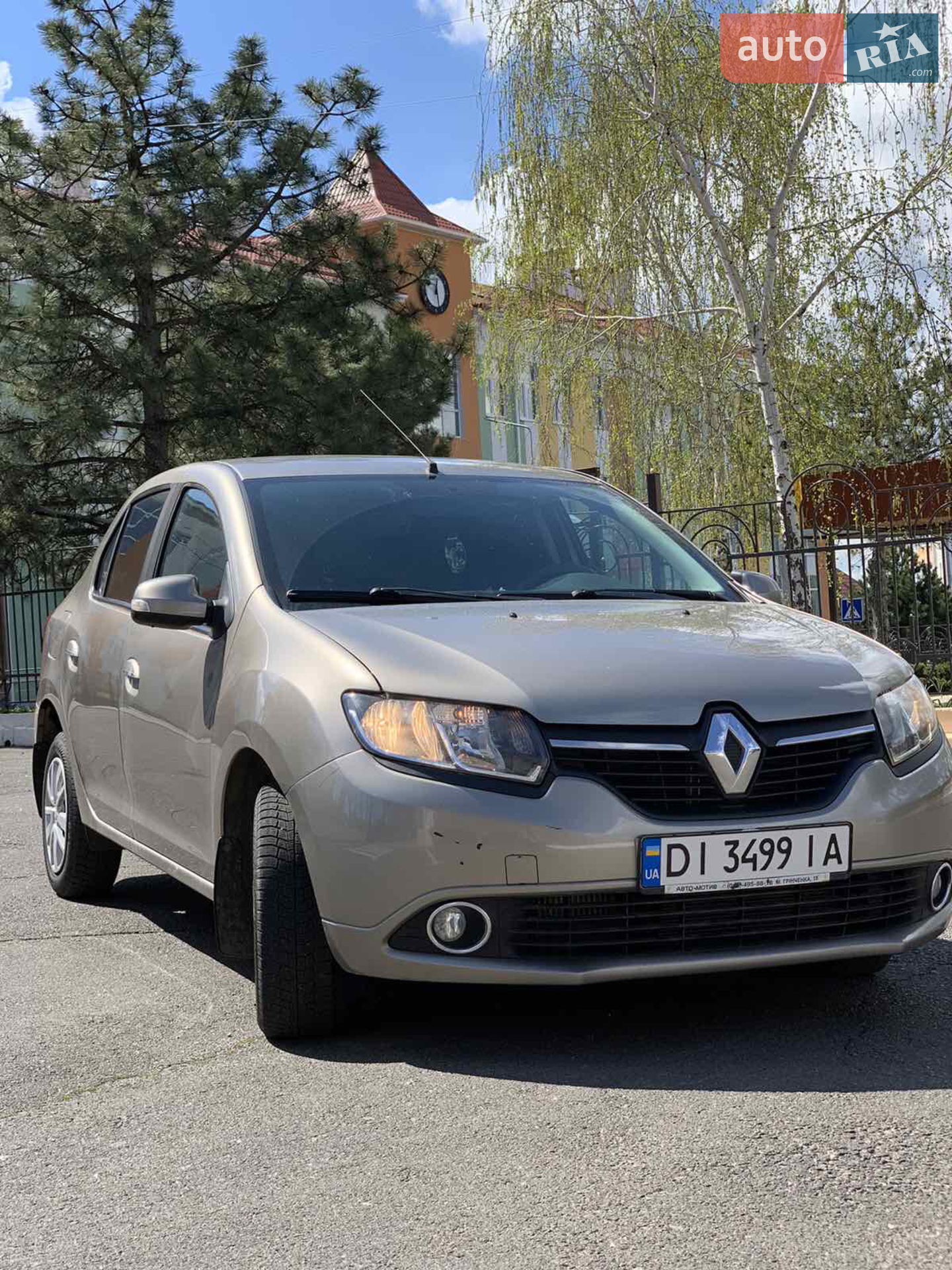 Renault Logan, 2013