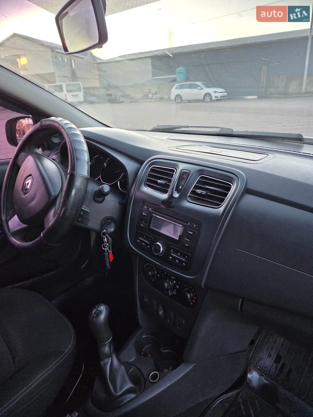 Renault Logan, 2013