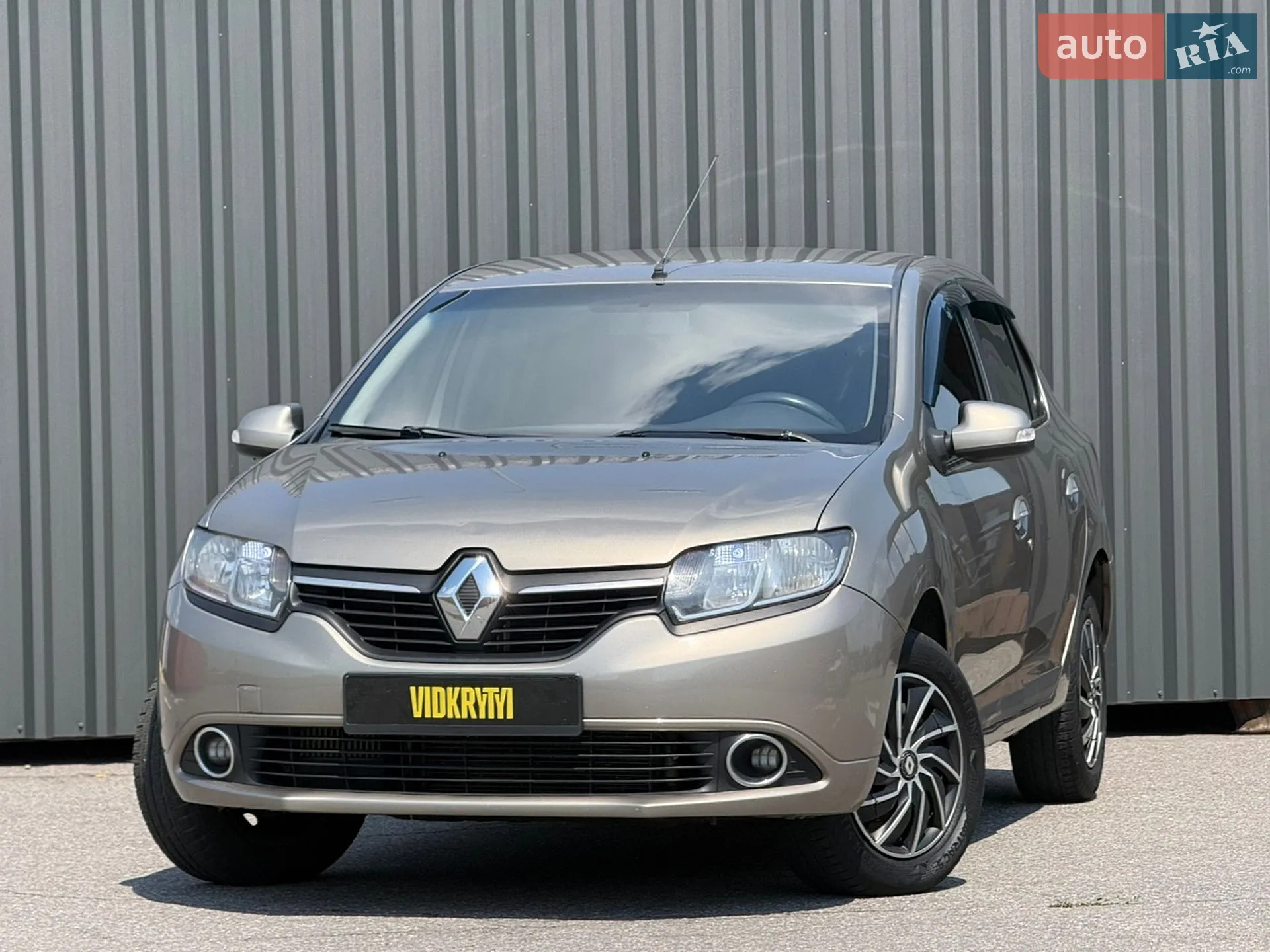 Renault Logan, 2013