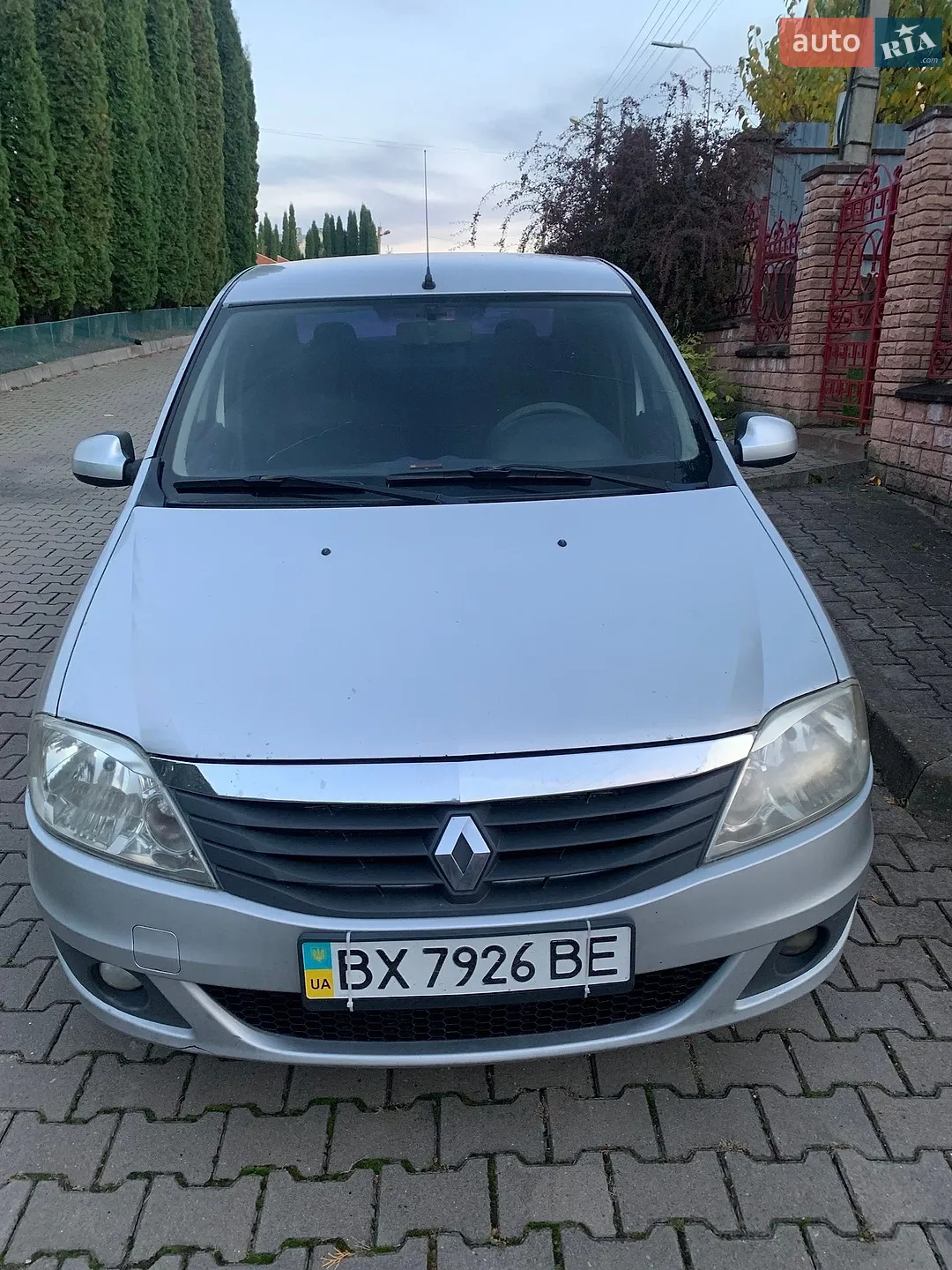 Renault Logan, 2011