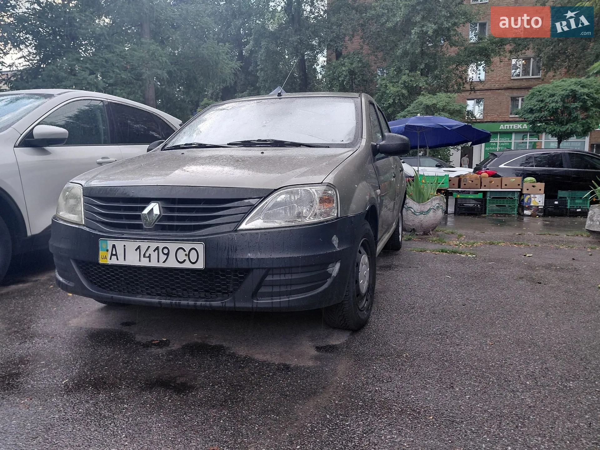 Renault Logan, 2011