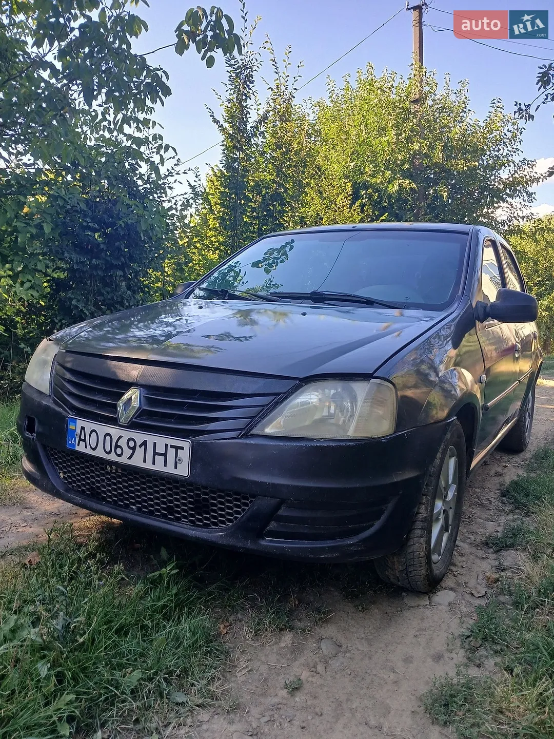Renault Logan, 2011
