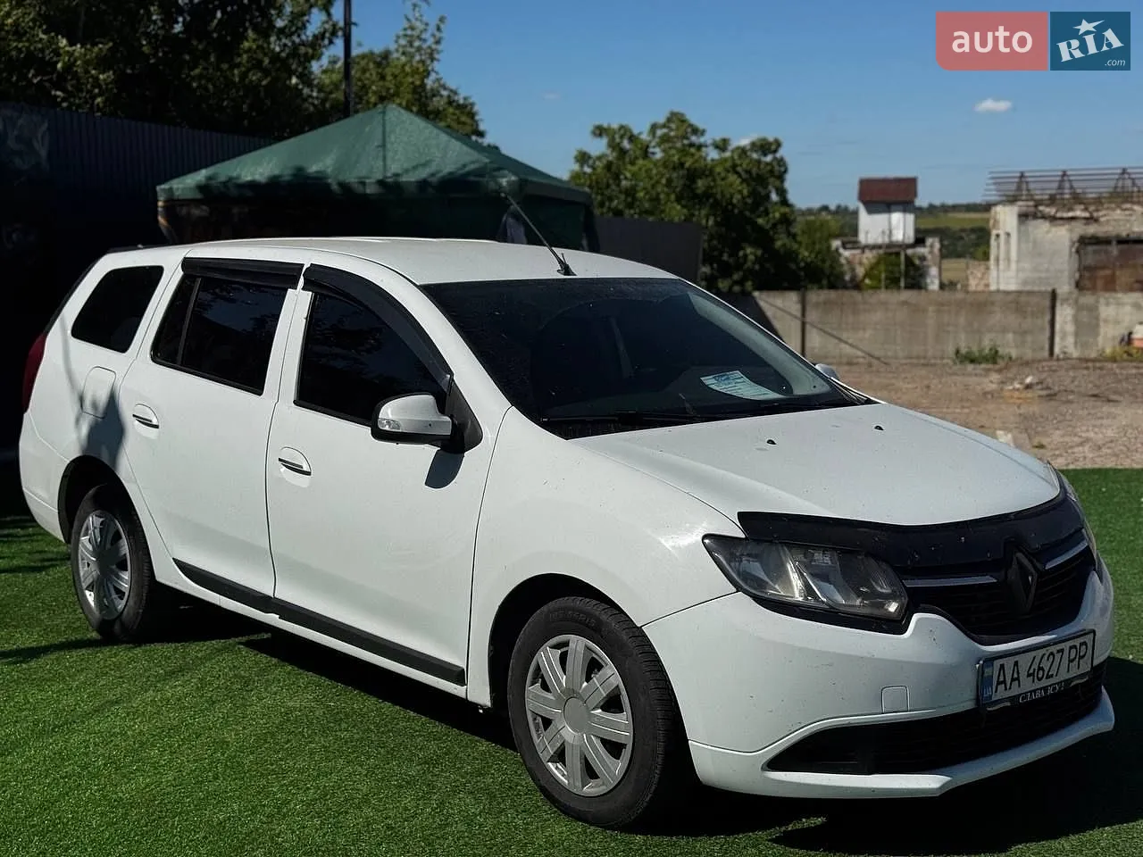 Renault Logan, 2015
