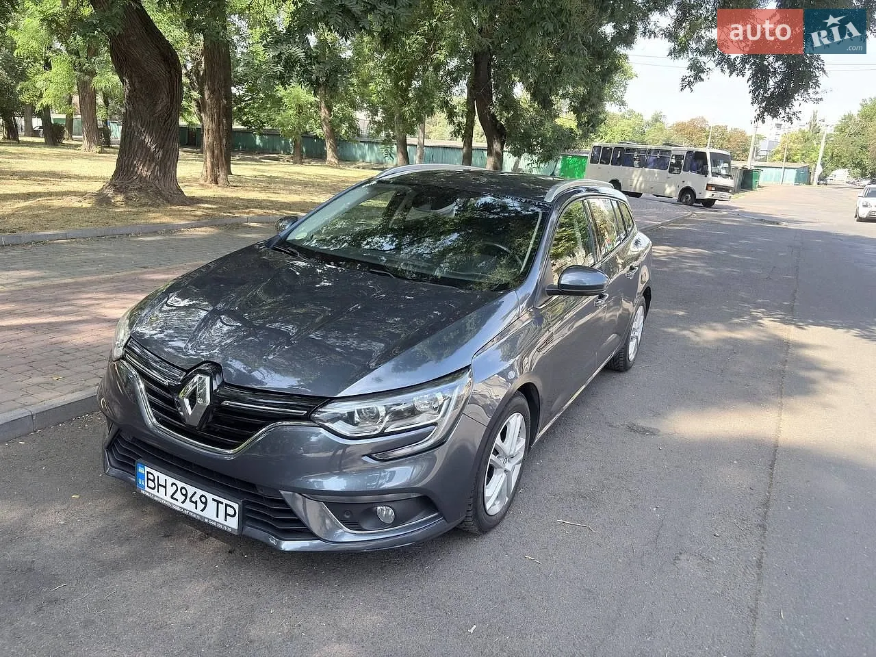 Renault Megane 2017 — 1