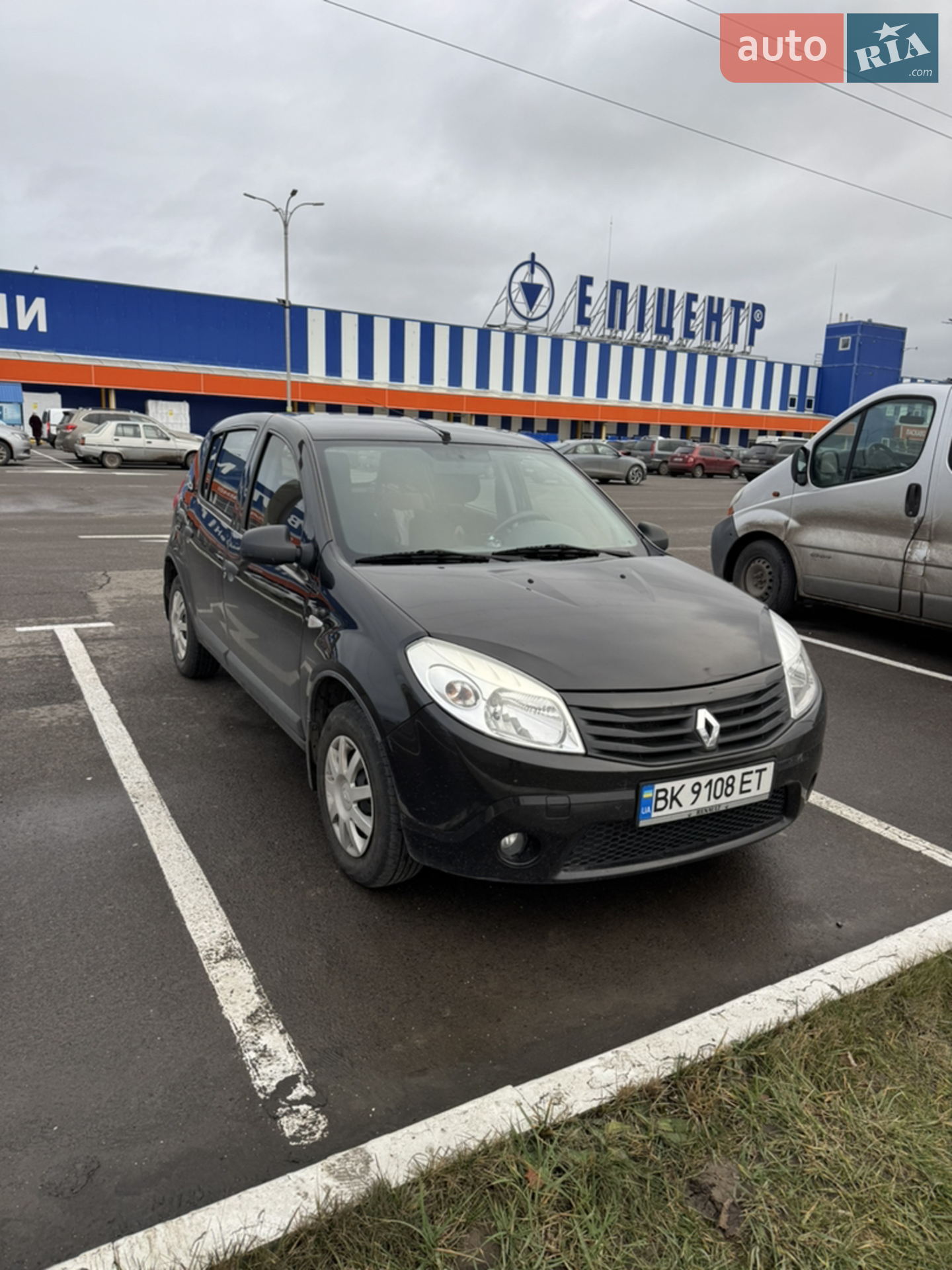 Renault Sandero, 2012