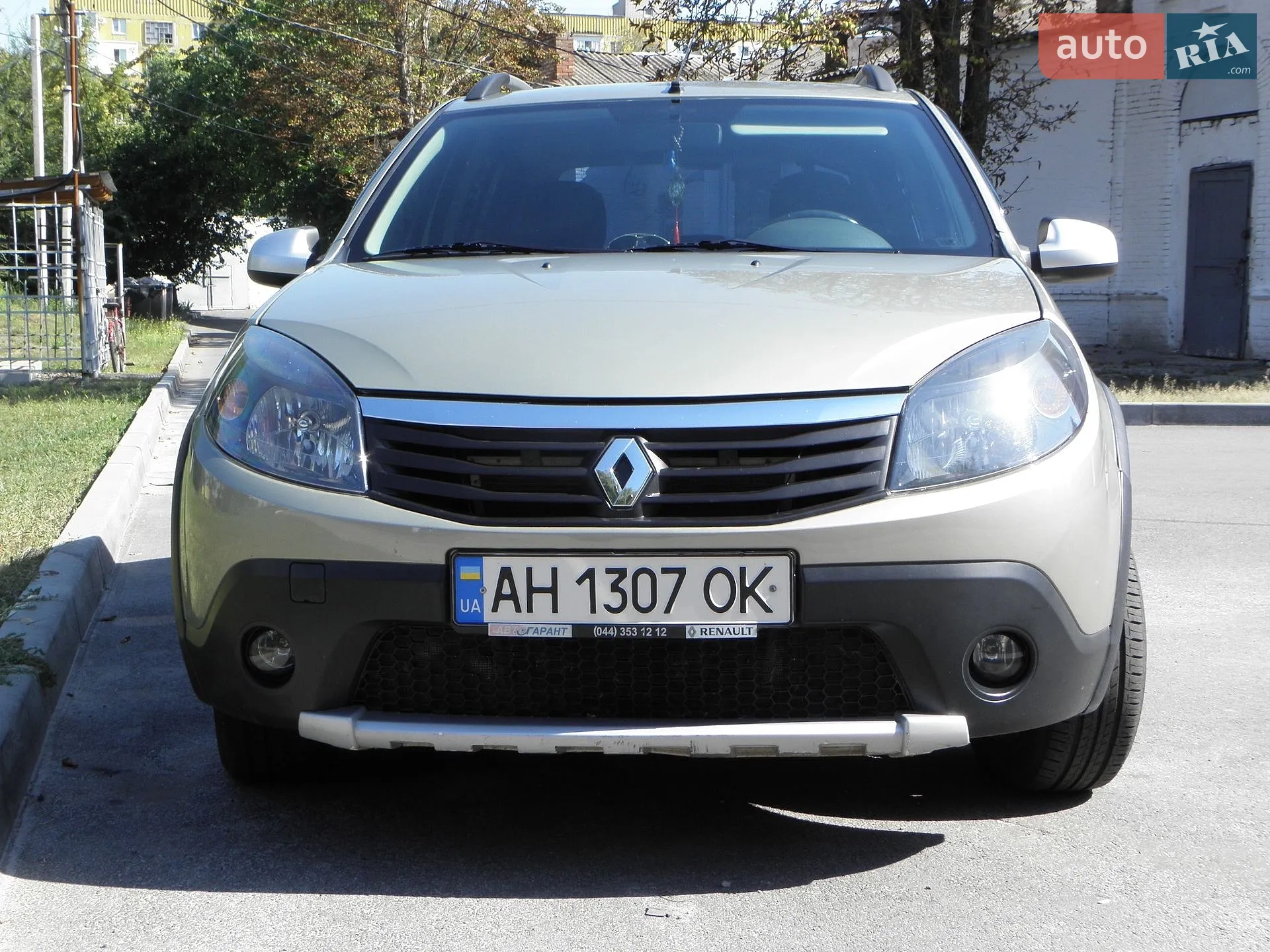 Renault Sandero, 2012